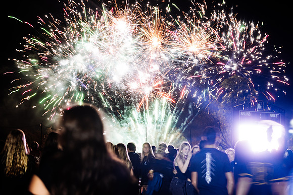 hc25_fireworks_jk_1430