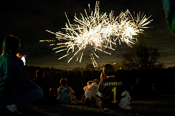 hc25_fireworks_ah_0053