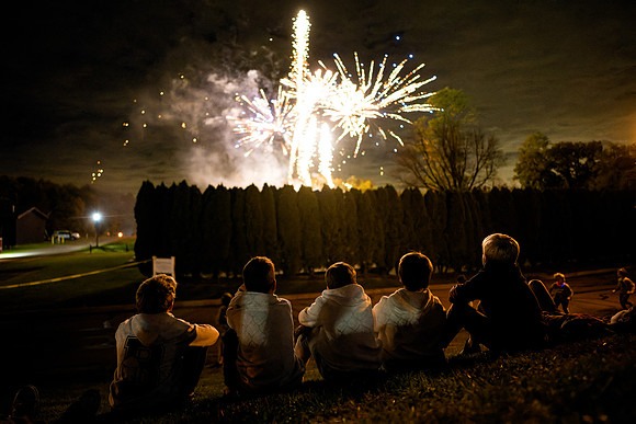 hc25_fireworks_ah_0039
