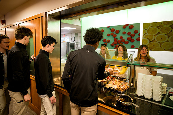 hc25_fballbfast_ah_0033