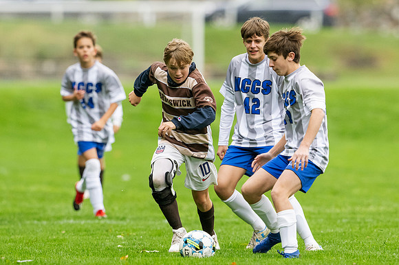 soccer_7a_2022-10-04_dburns_2270