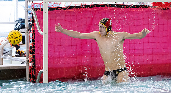 waterpolo_2022-10-07_varsitya1_dburns_6043
