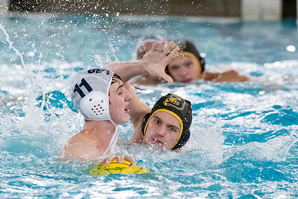 waterpolo_2022-10-07_varsitya1_dburns_6235