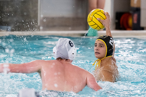 waterpolo_2022-10-07_varsitya1_dburns_6290