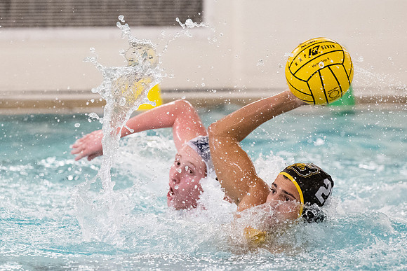 waterpolo_2022-10-07_varsitya1_dburns_6299