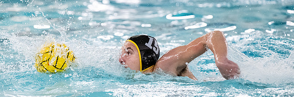 waterpolo_2022-10-07_varsitya2_dburns_7675
