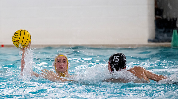 waterpolo_2022-10-07_varsityb_dburns_6711