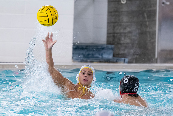 waterpolo_2022-10-07_varsityb_dburns_6850