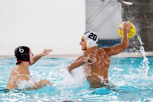 waterpolo_2022-10-07_varsityb_dburns_7382
