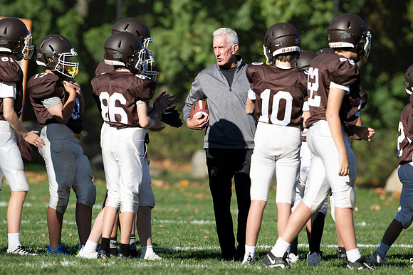 football_ms_brown_2022-10-20_dburns_2394