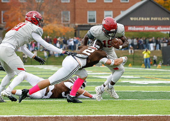 hc25_football_fg2_1805