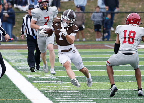 hc25_football_fg1_2245