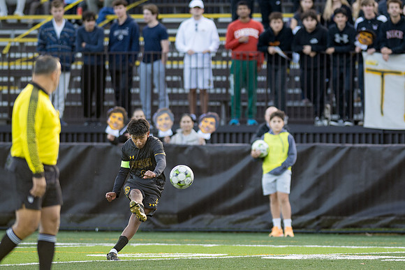 hc25_soccer_ah_0020