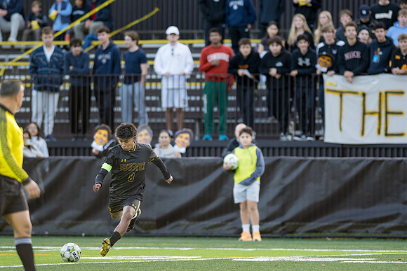 hc25_soccer_ah_0018