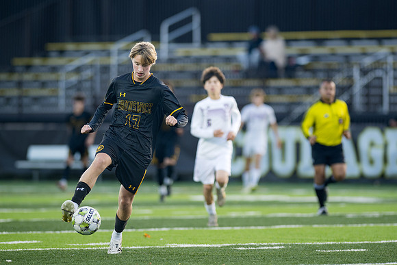 hc25_soccer_ah_0025