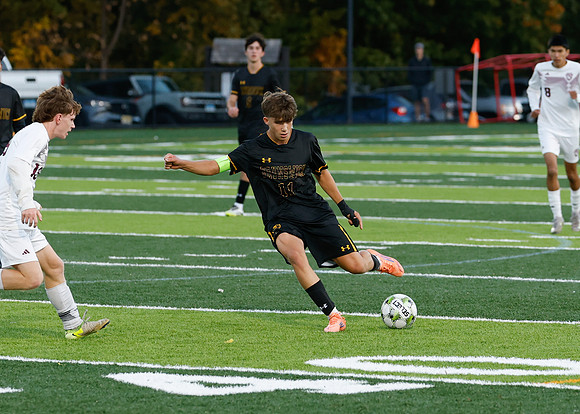 hc25_soccer_fg1_5953