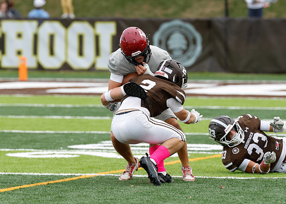 hc25_football_fg1_2300