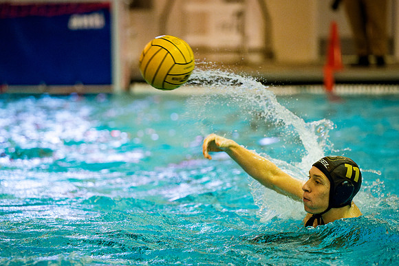 hc25_waterpolo_a_ah_0085