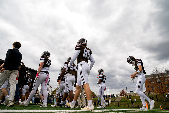 hc25_football_ah_0043