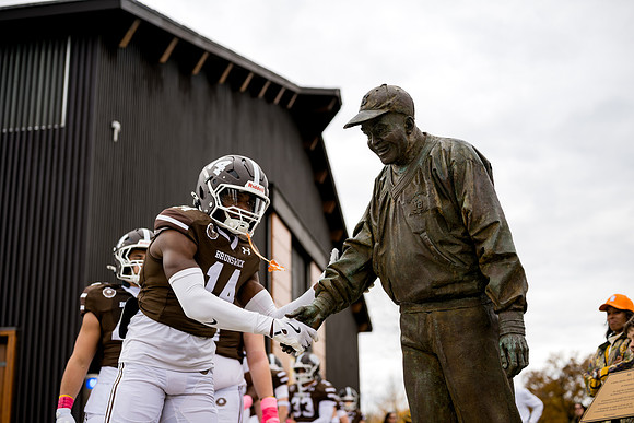 hc25_football_ah_0058