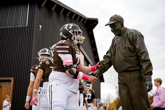 hc25_football_ah_0071
