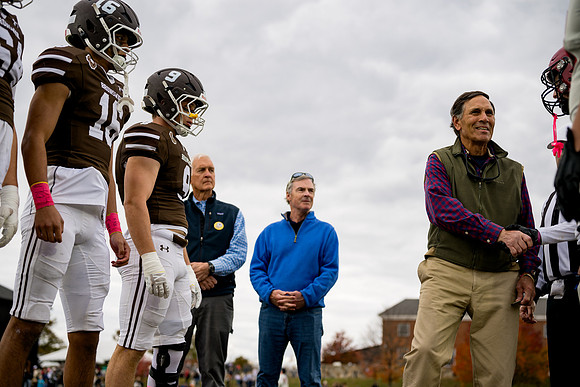 hc25_football_ah_0114