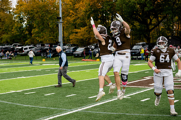 hc25_football_ah_0135
