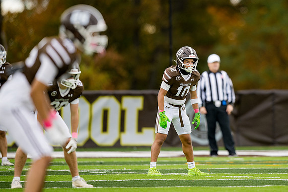 hc25_football_ah_0154