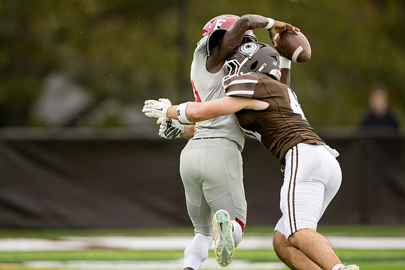 hc25_football_ah_0163