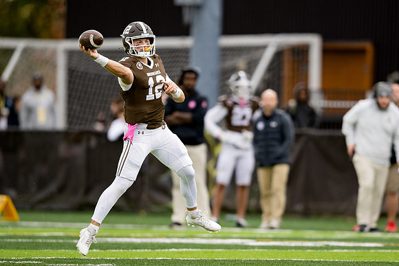 hc25_football_ah_0181