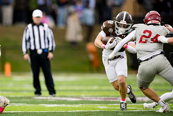 hc25_football_ah_0243