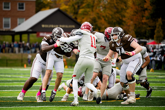hc25_football_ah_0253