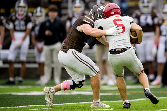 hc25_football_ah_0302
