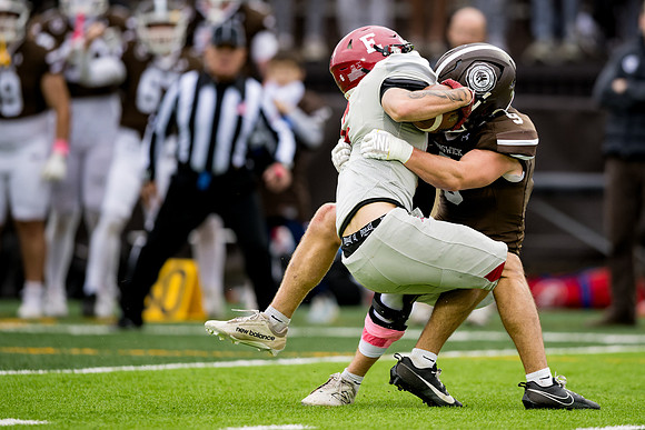 hc25_football_ah_0303