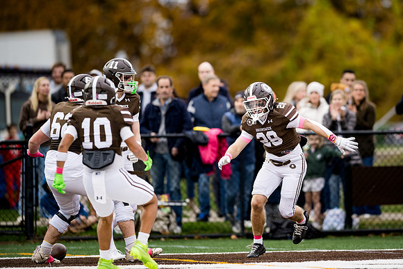 hc25_football_ah_0322