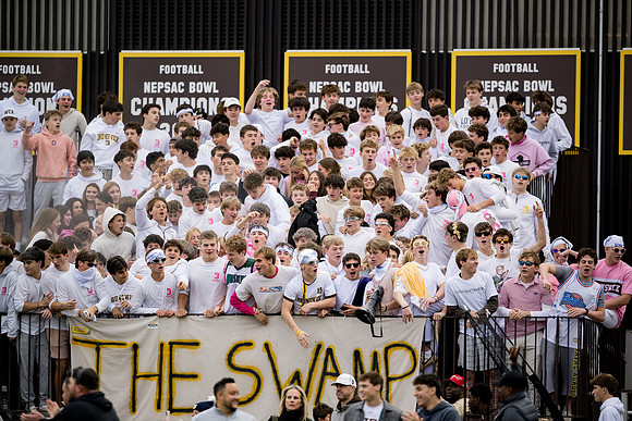 hc25_football_ah_0336