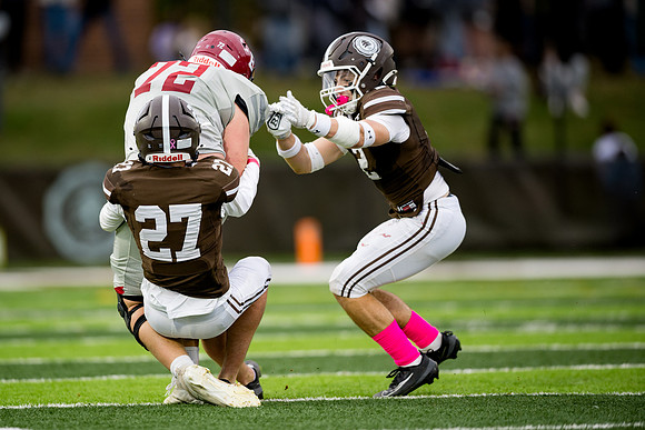 hc25_football_ah_0389