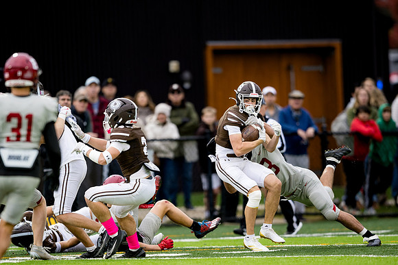 hc25_football_ah_0411