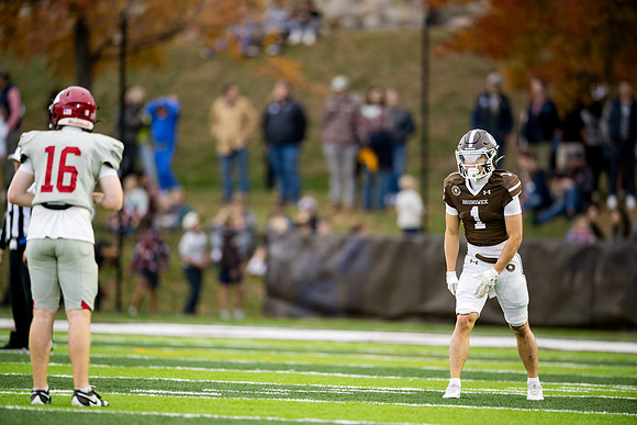 hc25_football_ah_0412