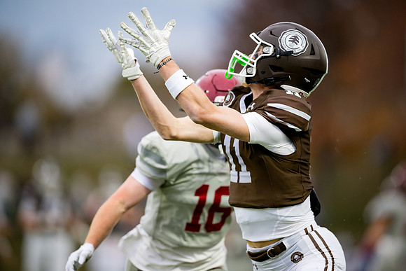 hc25_football_ah_0420