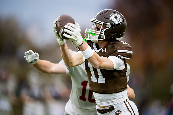 hc25_football_ah_0422