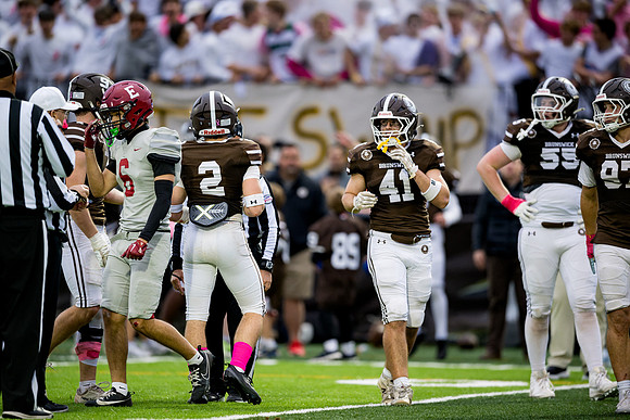 hc25_football_ah_0455