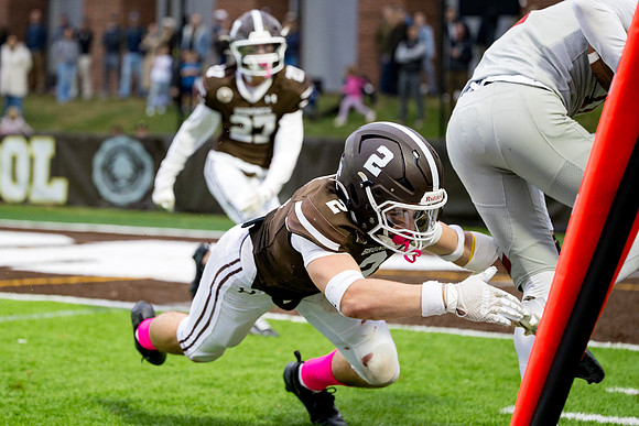 hc25_football_ah_0457
