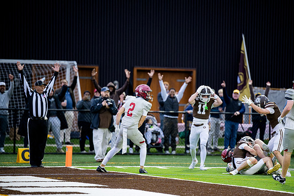 hc25_football_ah_0469