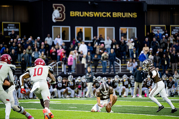 hc25_football_ah_0475