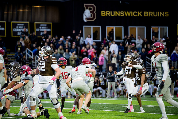 hc25_football_ah_0486