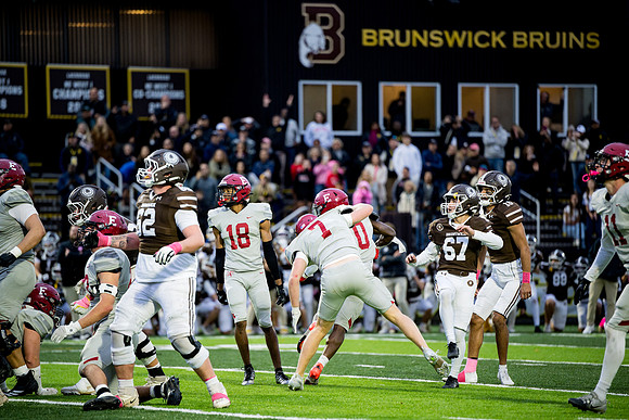 hc25_football_ah_0487