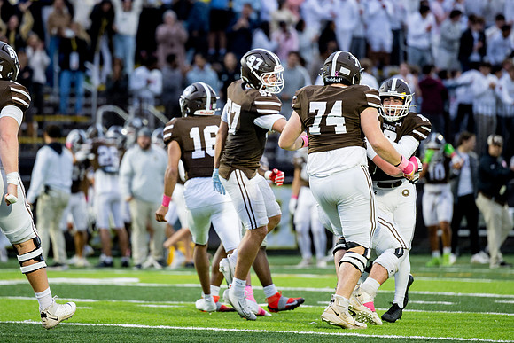 hc25_football_ah_0498