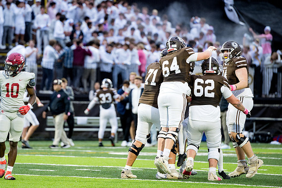 hc25_football_ah_0501