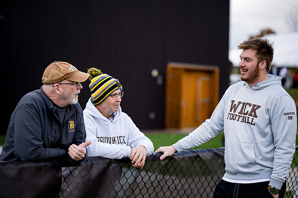 hc25_football_ah1_0102